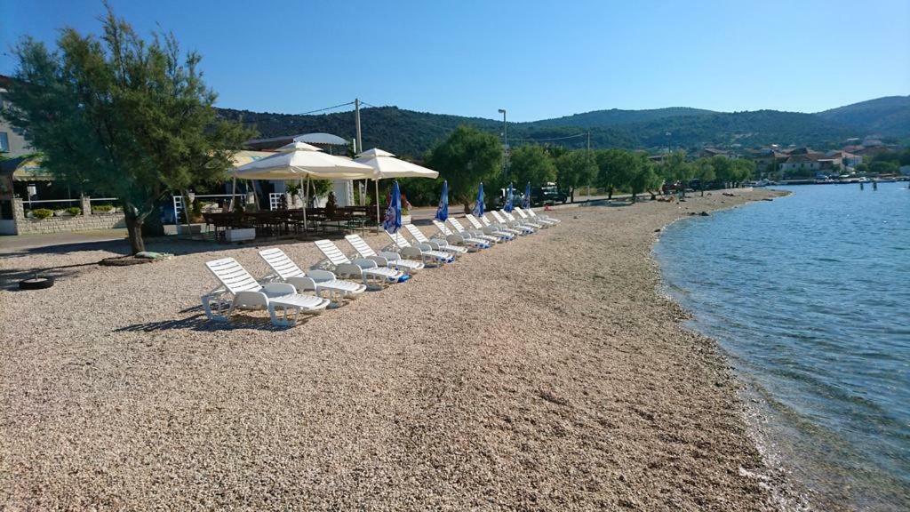 Sunny Holiday Винишче Экстерьер фото